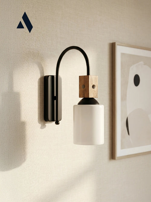 Altira Ahşap Süslemeli Duvar Apliği – Rustik Modern Stil, Opal ve Bal Camlı