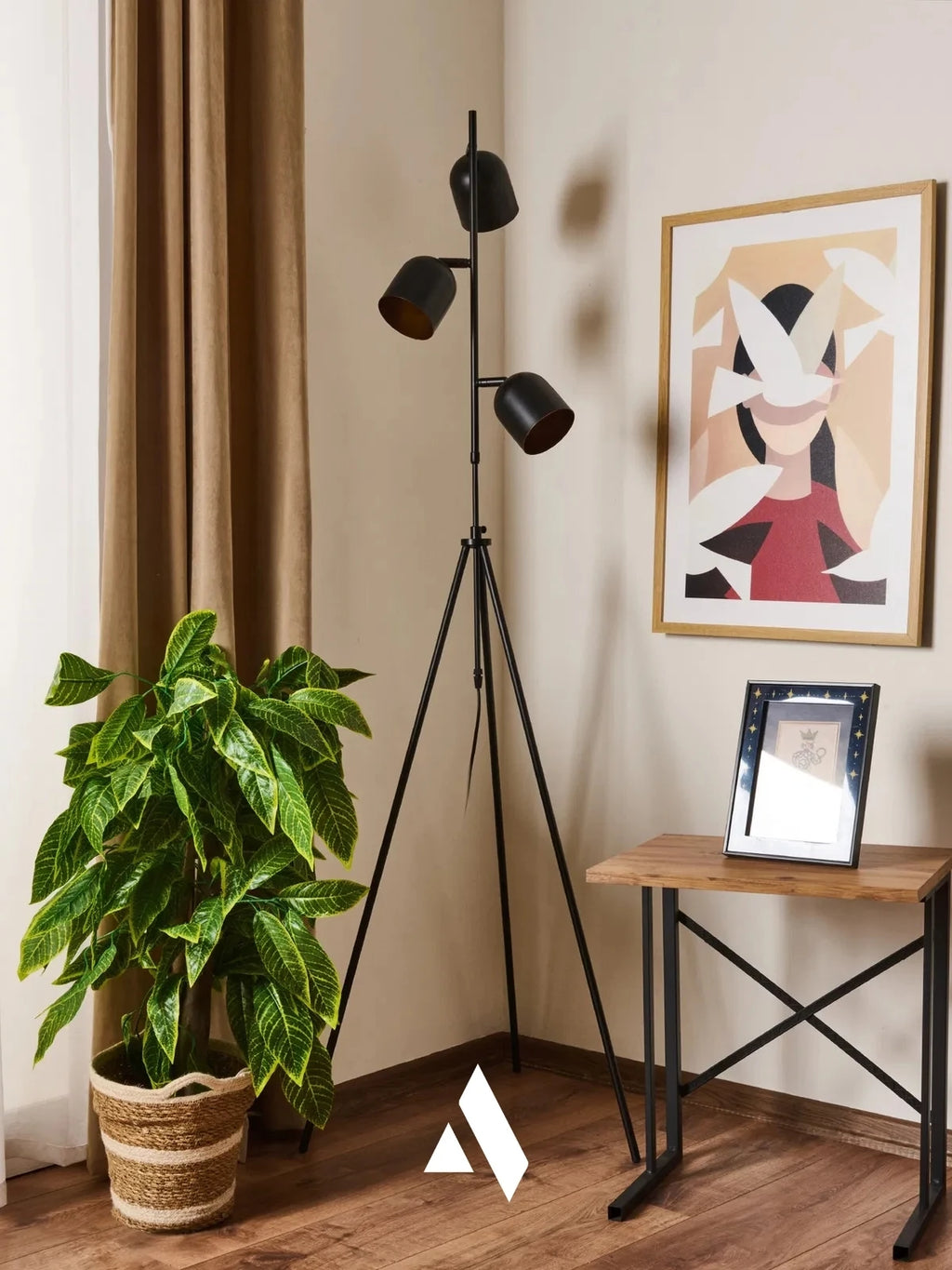 Horion Tripod Lambader – 3 Başlıklı, Ayarlanabilir, Metal Gövde (Siyah, Beyaz, Eskitme)